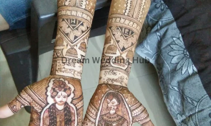 Poonam Mahendi Artist